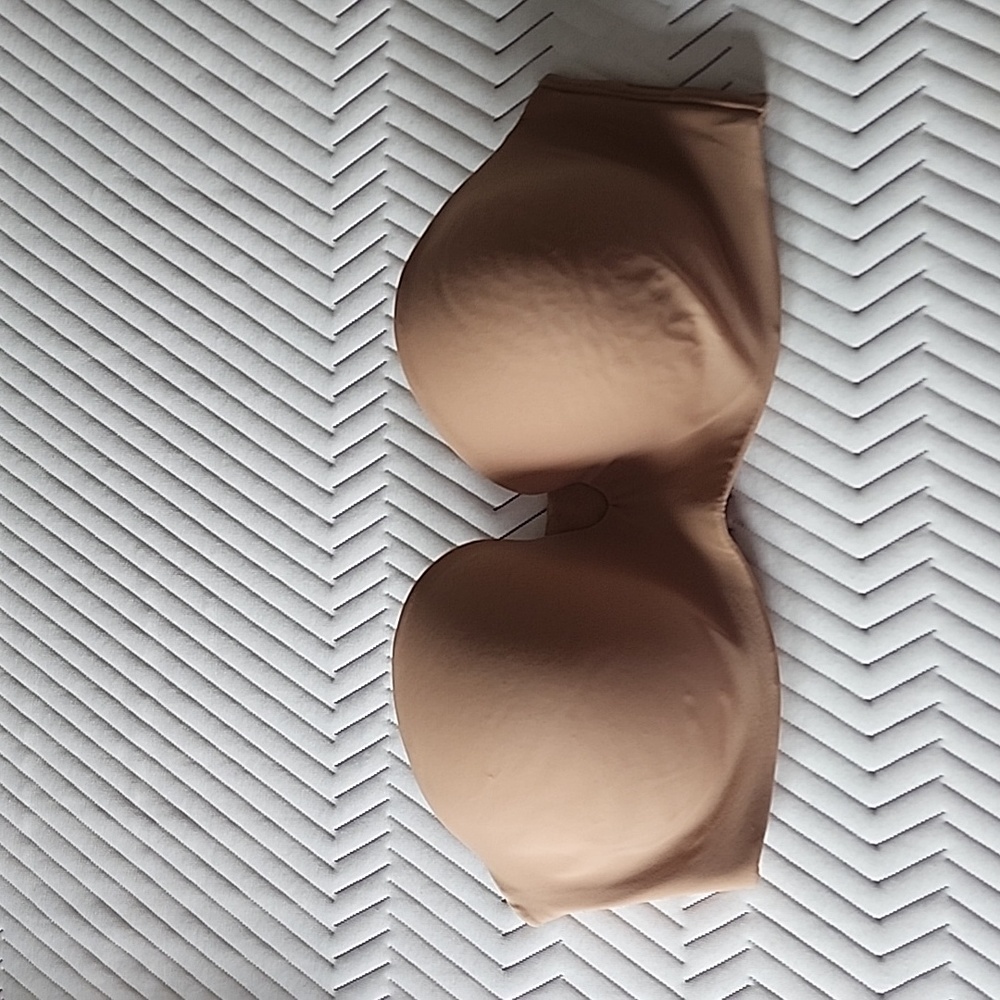 Strapless Bra 38D Nude